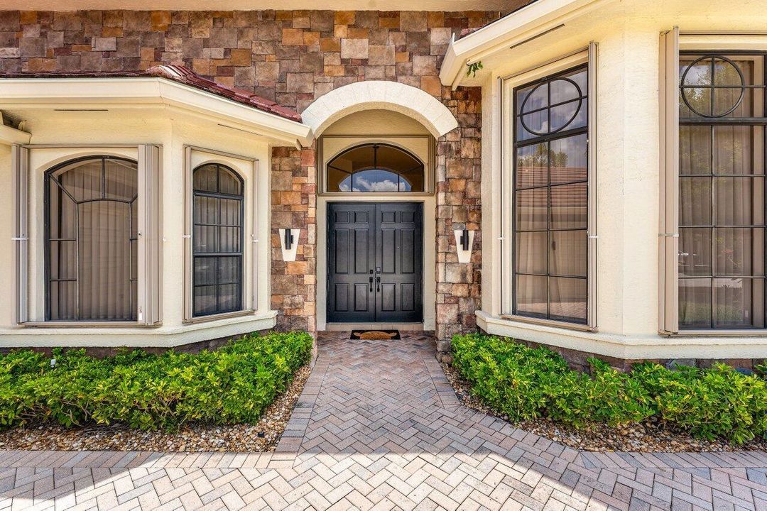 005-3592CollonadeDrive-Wellington-FL-334