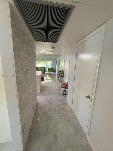 На продажу: $305,000 (2 спален, 2 ванн, 1507 Квадратных фут)