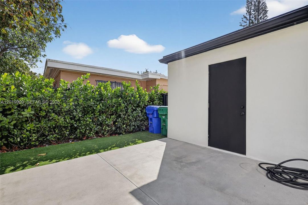 En Venta: $849,000 (3 camas, 2 baños, 1147 Pies cuadrados)