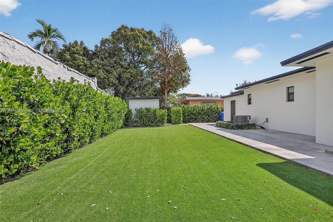 En Venta: $849,000 (3 camas, 2 baños, 1147 Pies cuadrados)