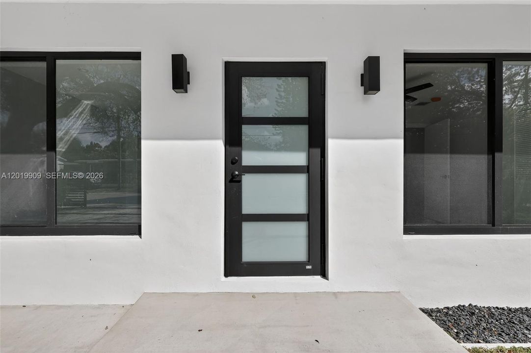 En Venta: $849,000 (3 camas, 2 baños, 1147 Pies cuadrados)