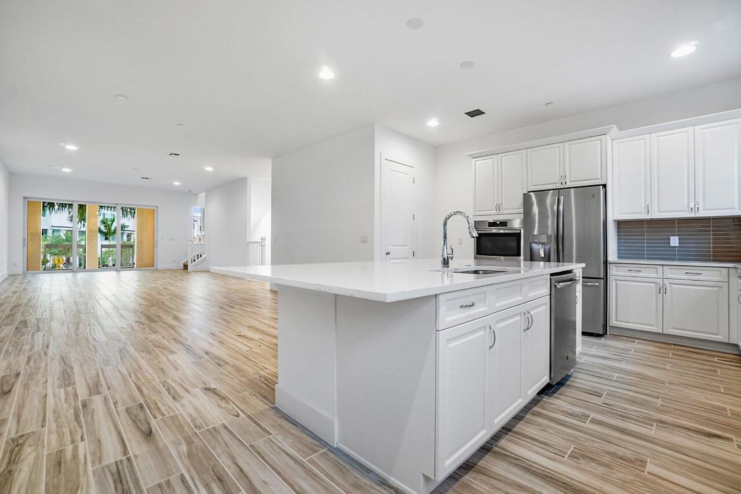 022-4122FaradayWay-PalmBeachGardens-FL-s
