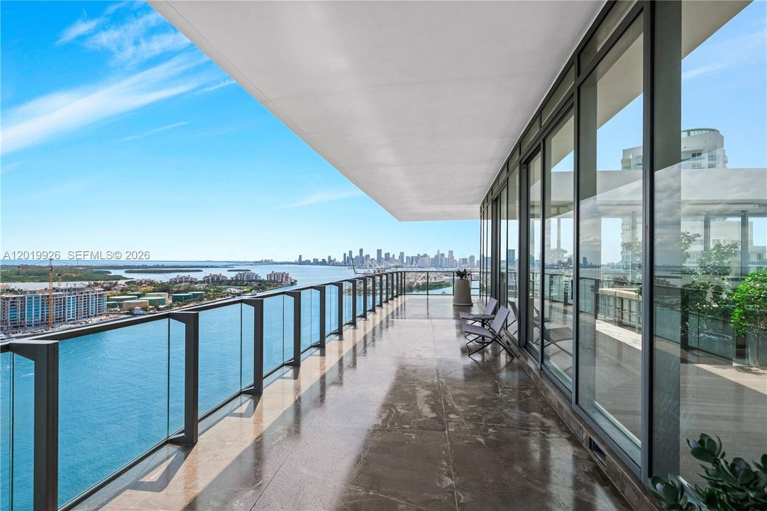 For Sale: $78,000,000 (5 beds, 4 baths, 9049 Square Feet)