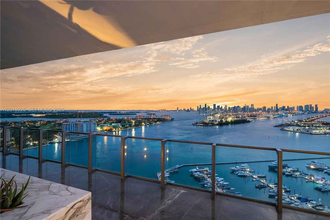 For Sale: $78,000,000 (5 beds, 4 baths, 9049 Square Feet)