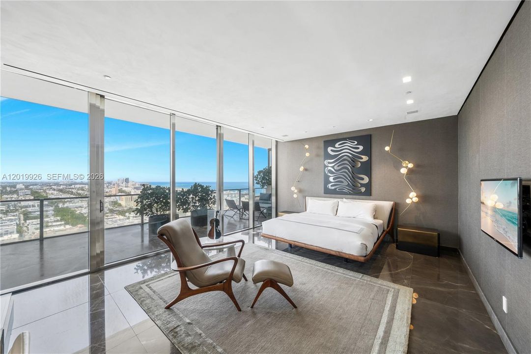 For Sale: $78,000,000 (5 beds, 4 baths, 9049 Square Feet)