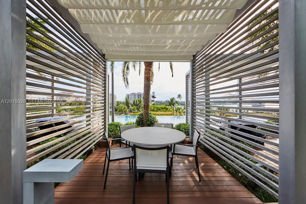 For Sale: $78,000,000 (5 beds, 4 baths, 9049 Square Feet)