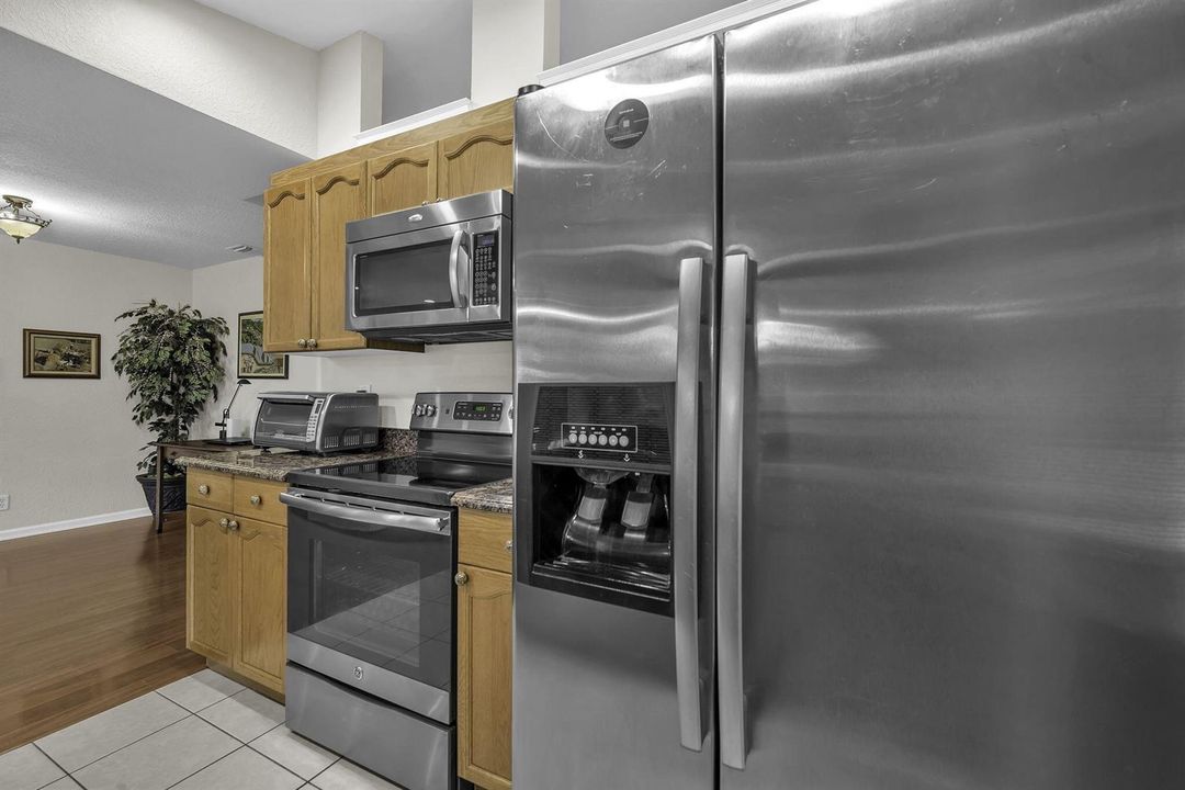 12-46-web-or-mls-dsc08685