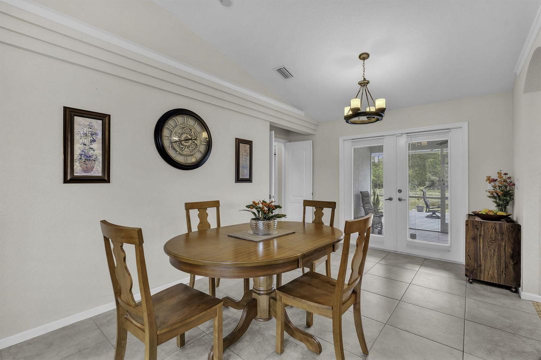 11-41-web-or-mls-dsc08665