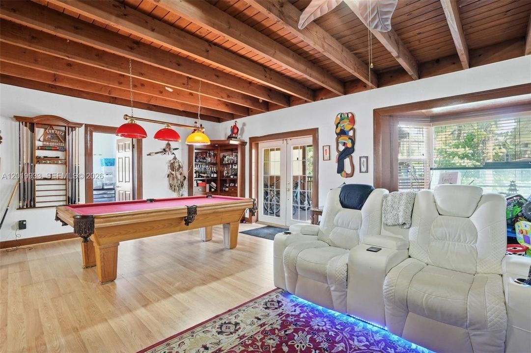 For Sale: $1,367,000 (7 beds, 5 baths, 3684 Square Feet)