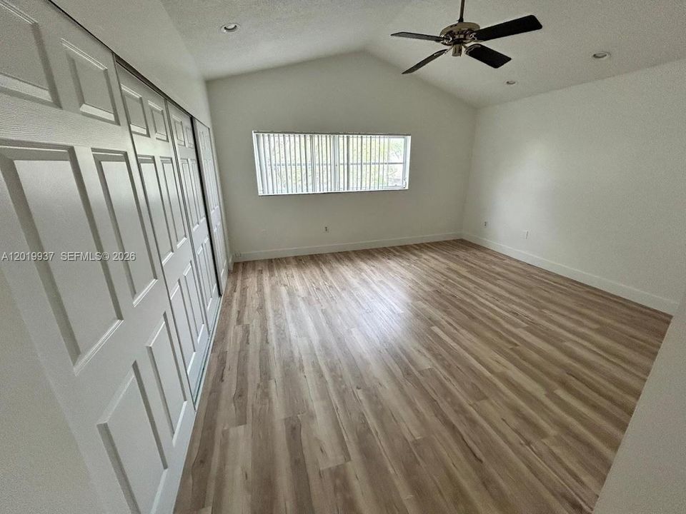 For Rent: $2,950 (2 beds, 2 baths, 1266 Square Feet)