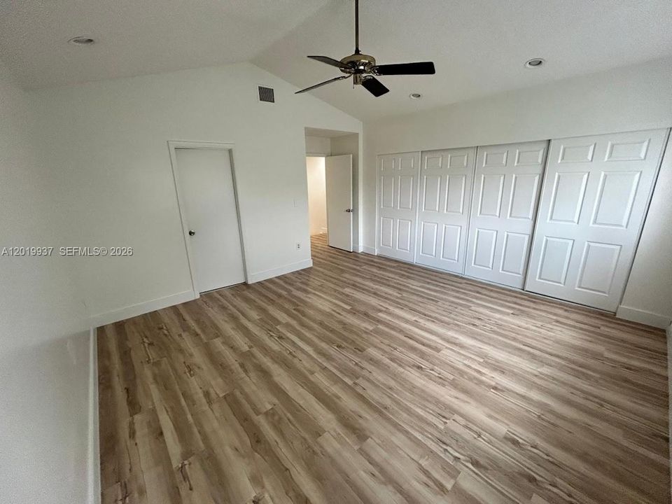 For Rent: $2,950 (2 beds, 2 baths, 1266 Square Feet)