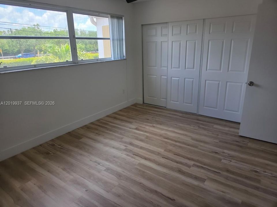 For Rent: $2,950 (2 beds, 2 baths, 1266 Square Feet)