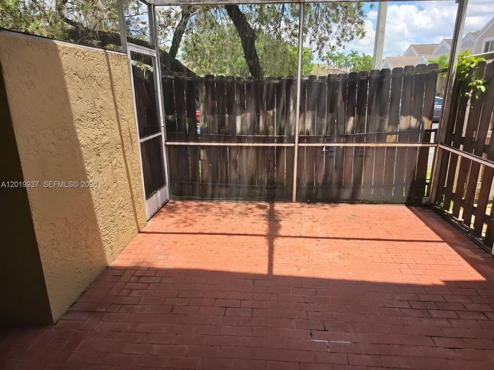 For Rent: $2,950 (2 beds, 2 baths, 1266 Square Feet)