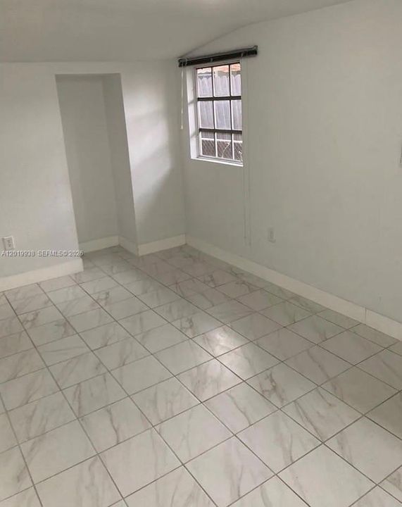En Renta: $2,300 (2 camas, 1 baños, 1454 Pies cuadrados)