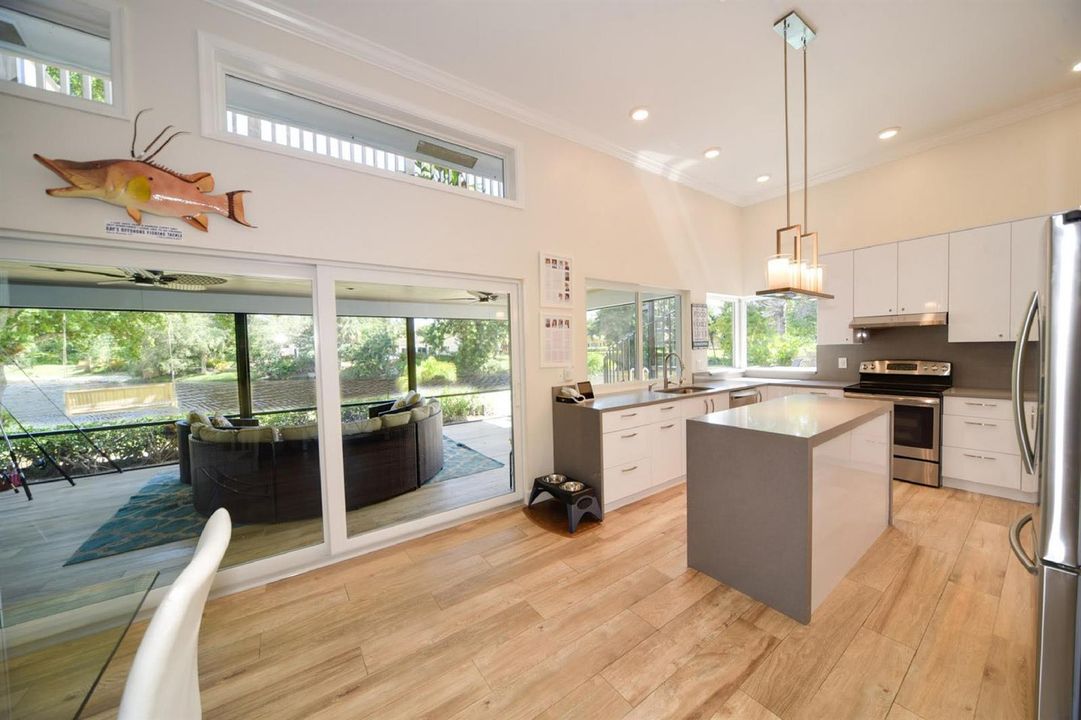 06 Kitchen