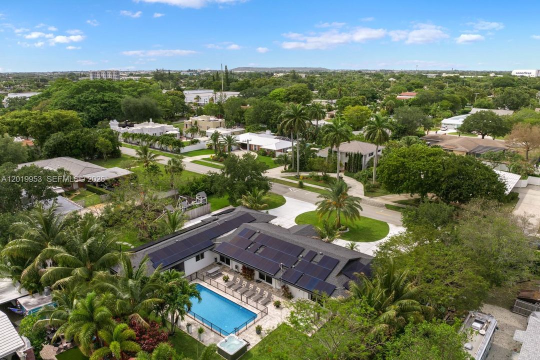 For Sale: $1,850,000 (5 beds, 3 baths, 3418 Square Feet)