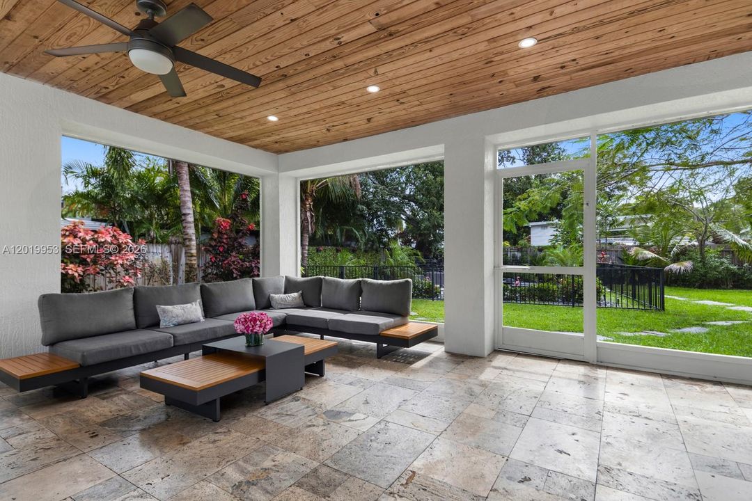 For Sale: $1,850,000 (5 beds, 3 baths, 3418 Square Feet)