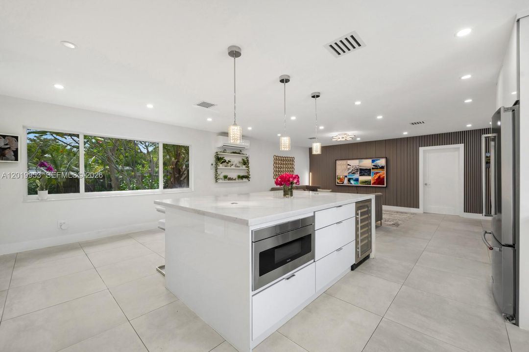 For Sale: $1,850,000 (5 beds, 3 baths, 3418 Square Feet)