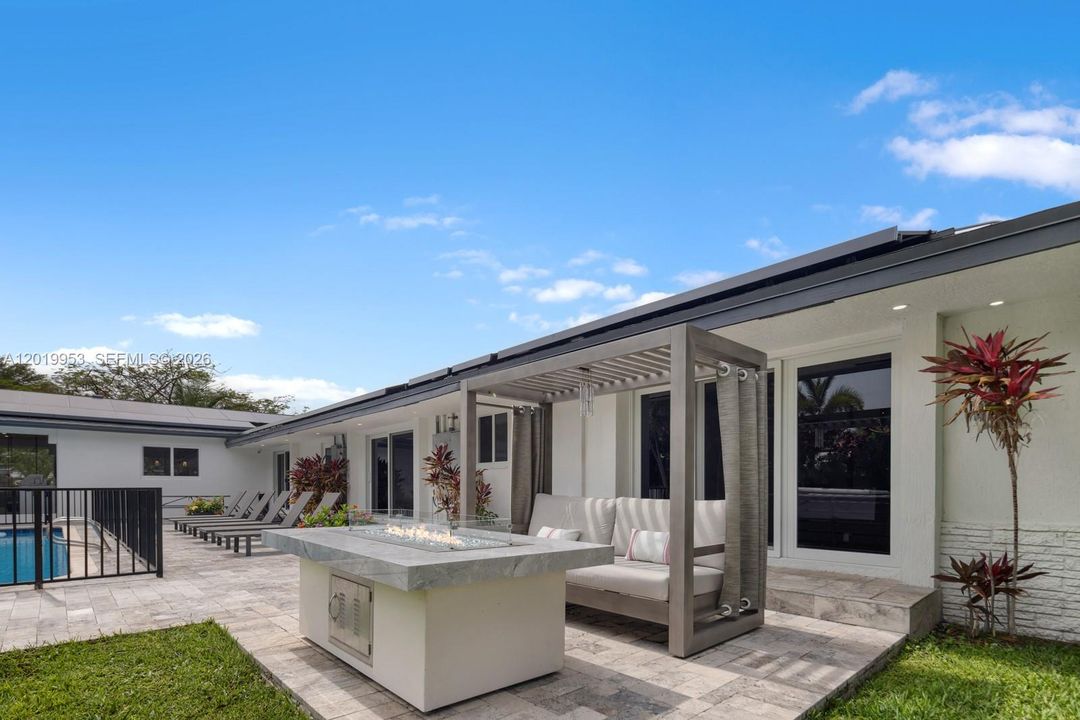 For Sale: $1,850,000 (5 beds, 3 baths, 3418 Square Feet)