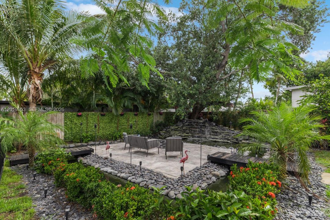 For Sale: $1,850,000 (5 beds, 3 baths, 3418 Square Feet)