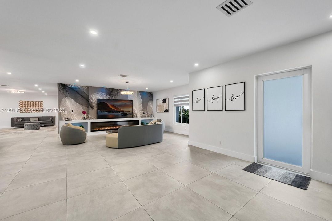 For Sale: $1,850,000 (5 beds, 3 baths, 3418 Square Feet)