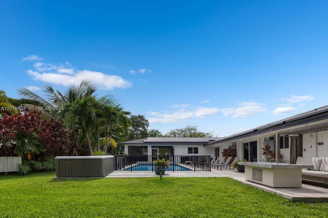 For Sale: $1,850,000 (5 beds, 3 baths, 3418 Square Feet)