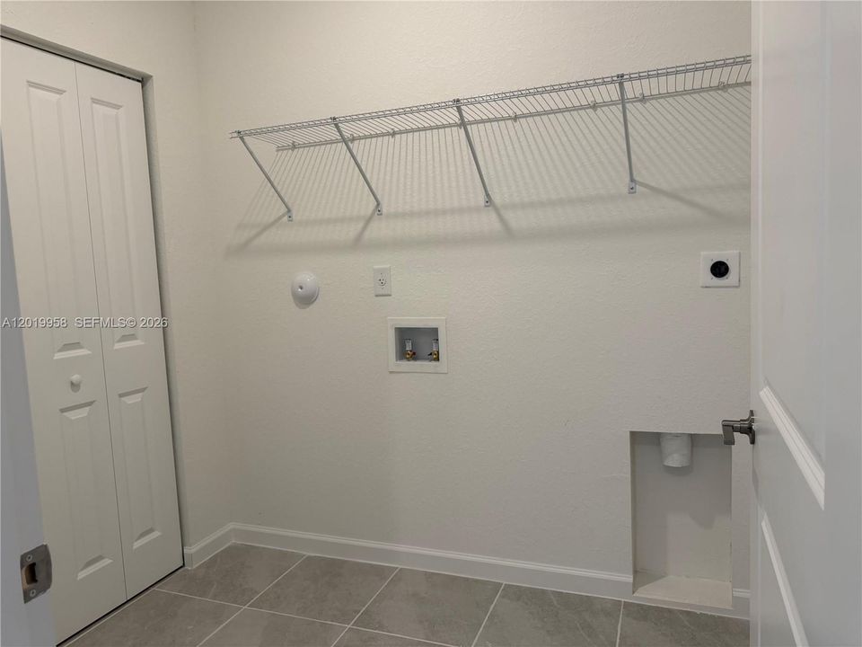 For Rent: $3,600 (3 beds, 2 baths, 0 Square Feet)