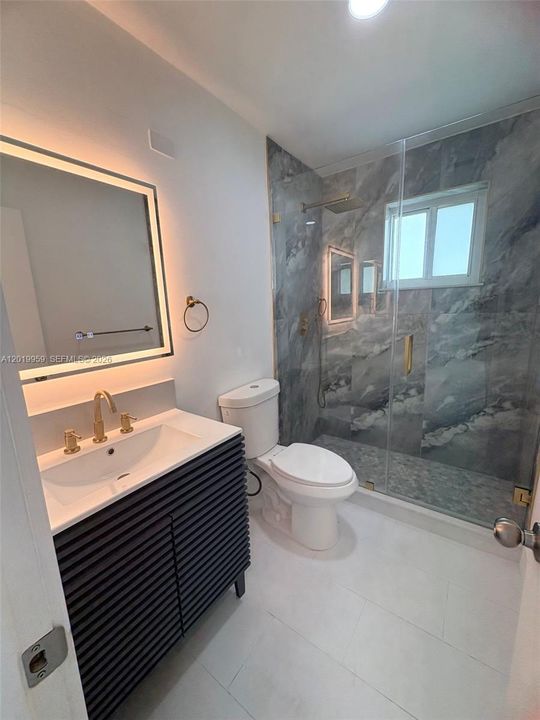 В аренду: $2,250 (2 спален, 2 ванн, 1331 Квадратных фут)