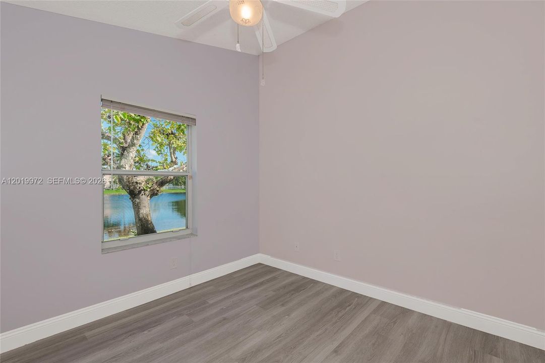 For Sale: $549,900 (3 beds, 2 baths, 1246 Square Feet)