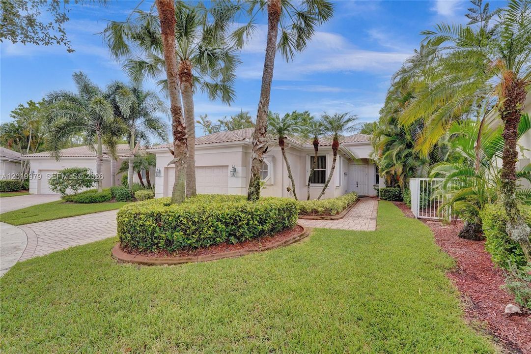 For Rent: $6,400 (3 beds, 3 baths, 2446 Square Feet)