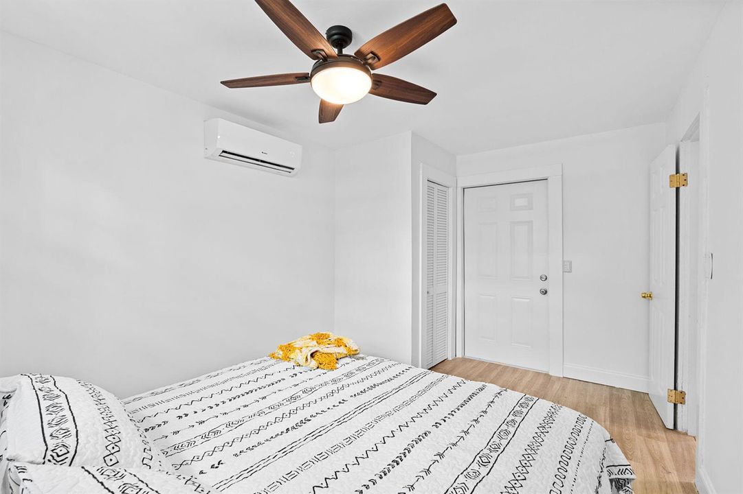 57-web-or-mls-A7406451