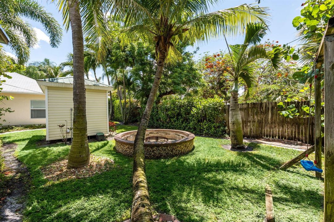 62-web-or-mls-A7406410