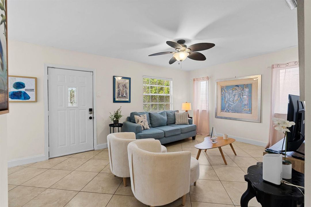 14-web-or-mls-A7406303