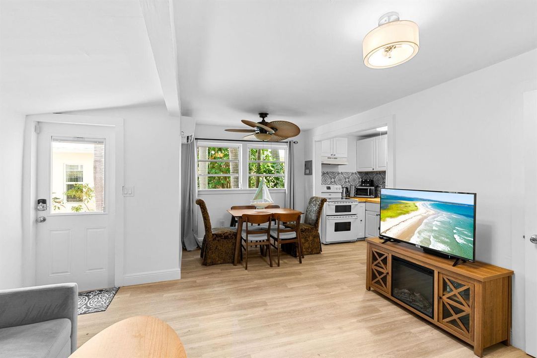 48-web-or-mls-A7406419