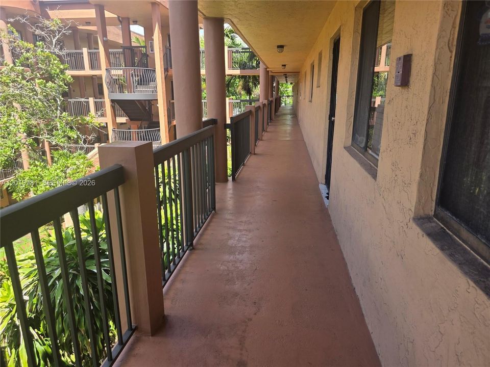 En Venta: $244,999 (2 camas, 2 baños, 812 Pies cuadrados)