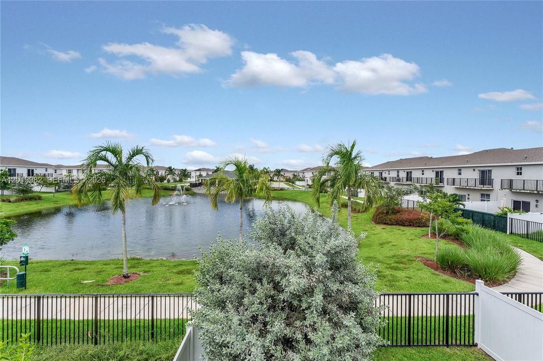 For Sale: $420,000 (3 beds, 2 baths, 1628 Square Feet)
