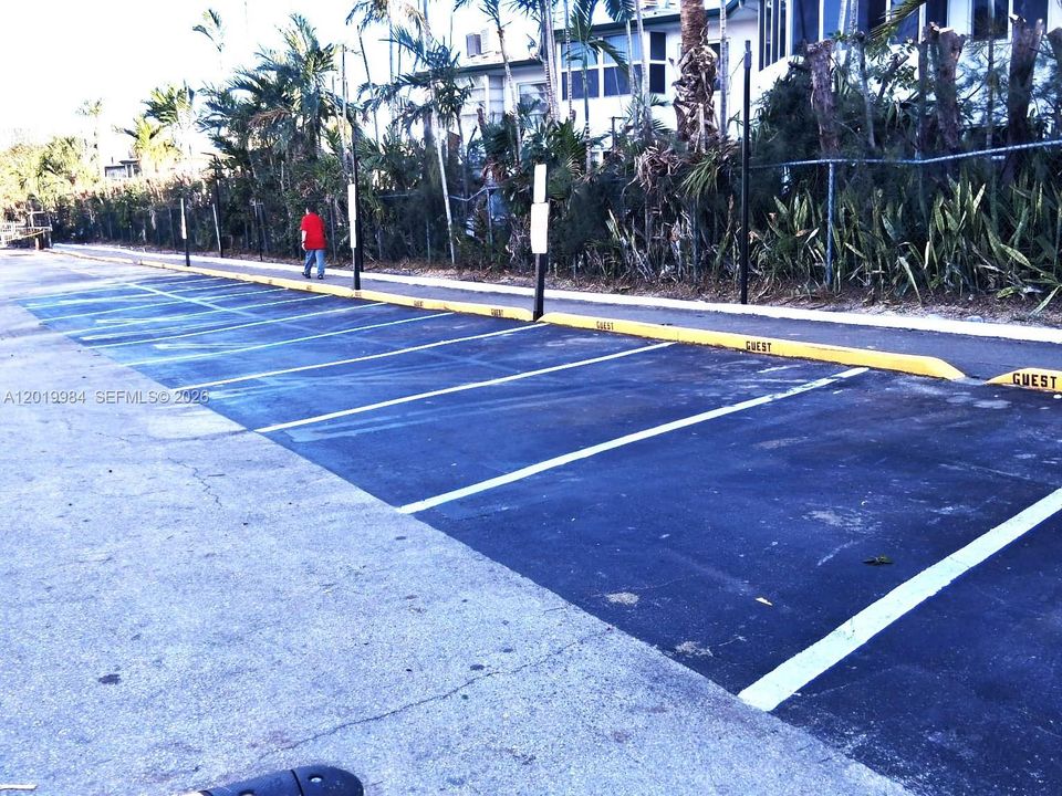 A lot of Visitor Parkings