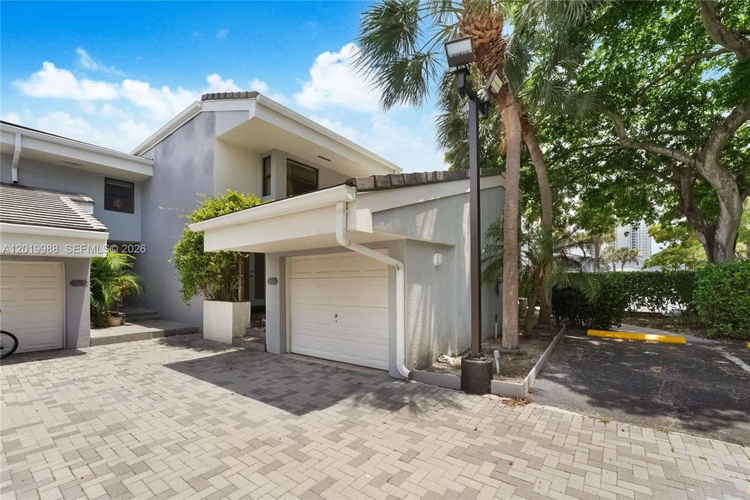 На продажу: $1,499,000 (4 спален, 4 ванн, 2650 Квадратных фут)