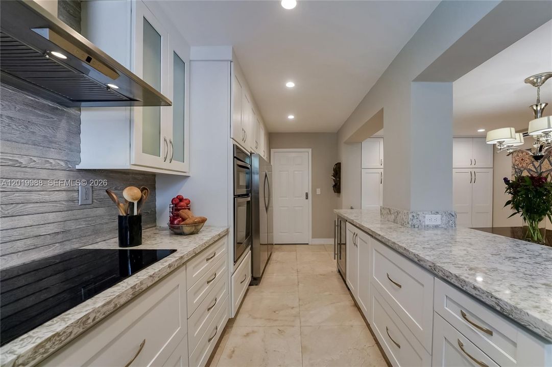 На продажу: $1,499,000 (4 спален, 4 ванн, 2650 Квадратных фут)