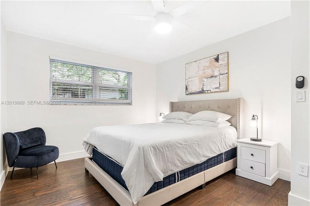 For Rent: $6,800 (4 beds, 3 baths, 2108 Square Feet)