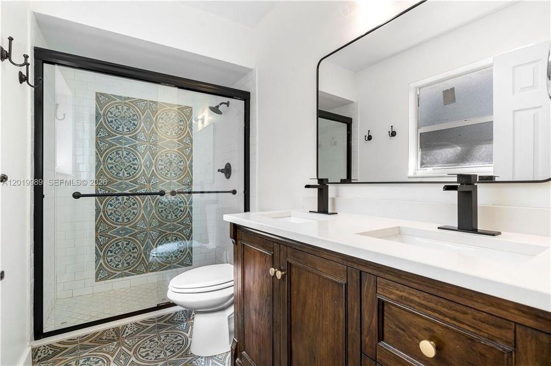 For Rent: $6,800 (4 beds, 3 baths, 2108 Square Feet)