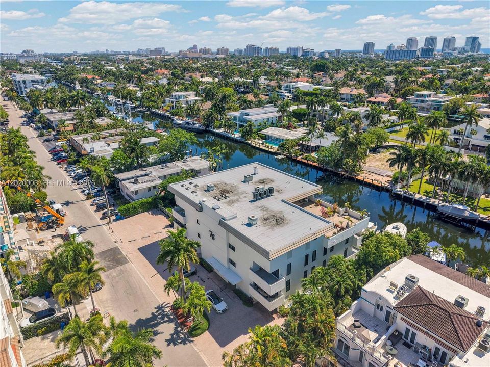 待售: $899,000 (2 贝兹, 2 浴室, 1542 平方英尺)