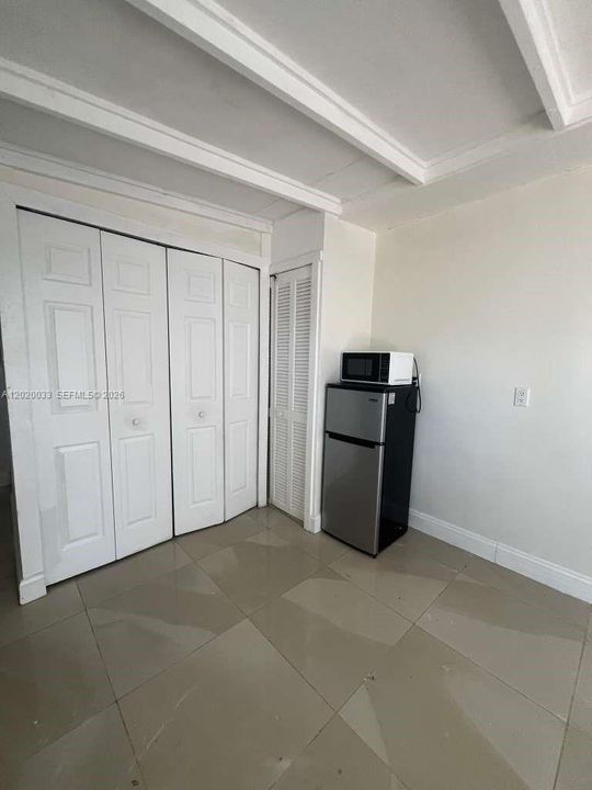 For Rent: $1,095 (0 beds, 1 baths, 0 Square Feet)