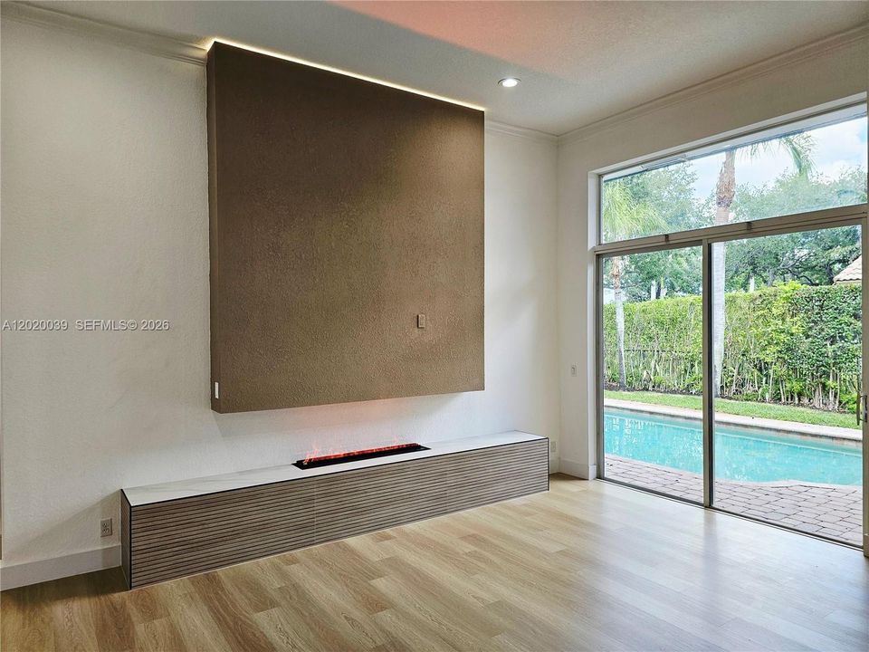 For Sale: $1,150,000 (5 beds, 4 baths, 2804 Square Feet)