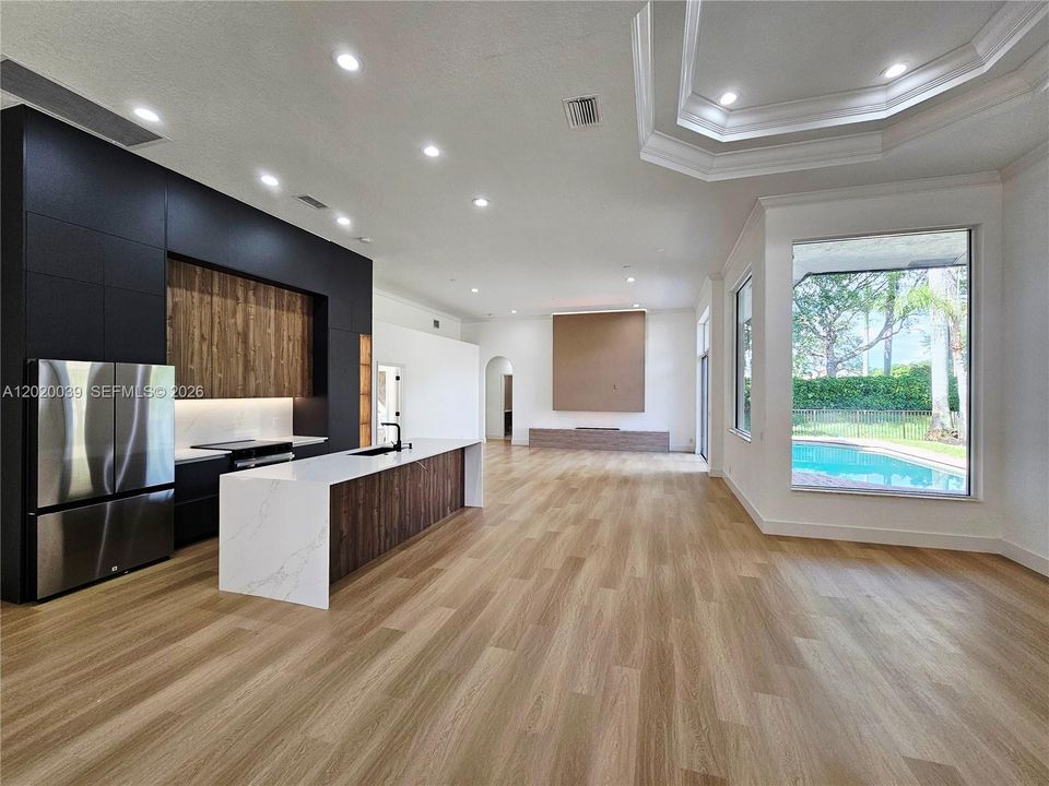 For Sale: $1,150,000 (5 beds, 4 baths, 2804 Square Feet)