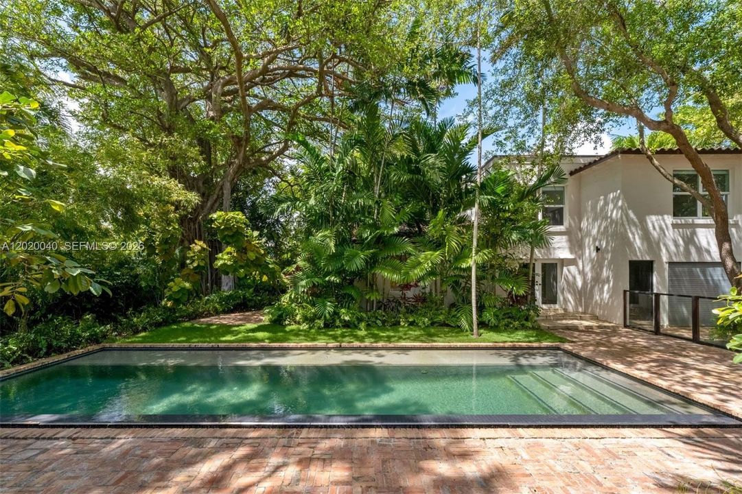 En Venta: $5,750,000 (7 camas, 7 baños, 4822 Pies cuadrados)