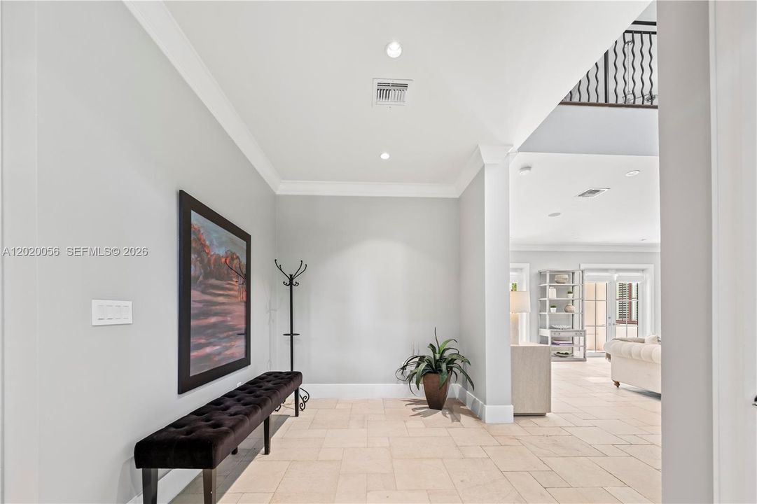 For Sale: $10,995,000 (6 beds, 6 baths, 5825 Square Feet)