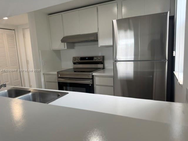 Activo con contrato: $1,900 (1 camas, 1 baños, 710 Pies cuadrados)