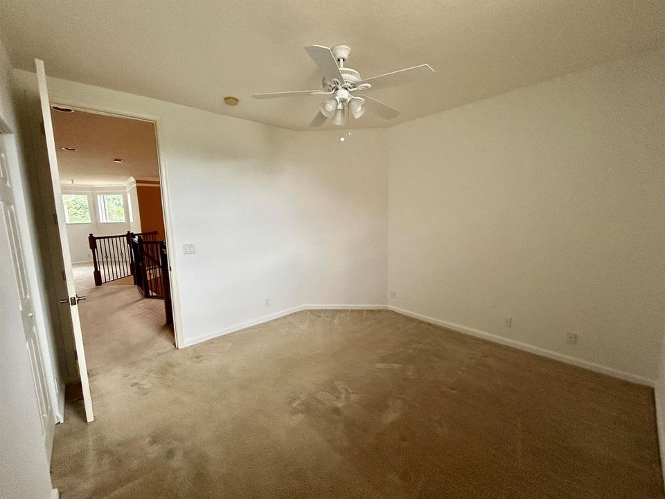 upstairs bedroom 1