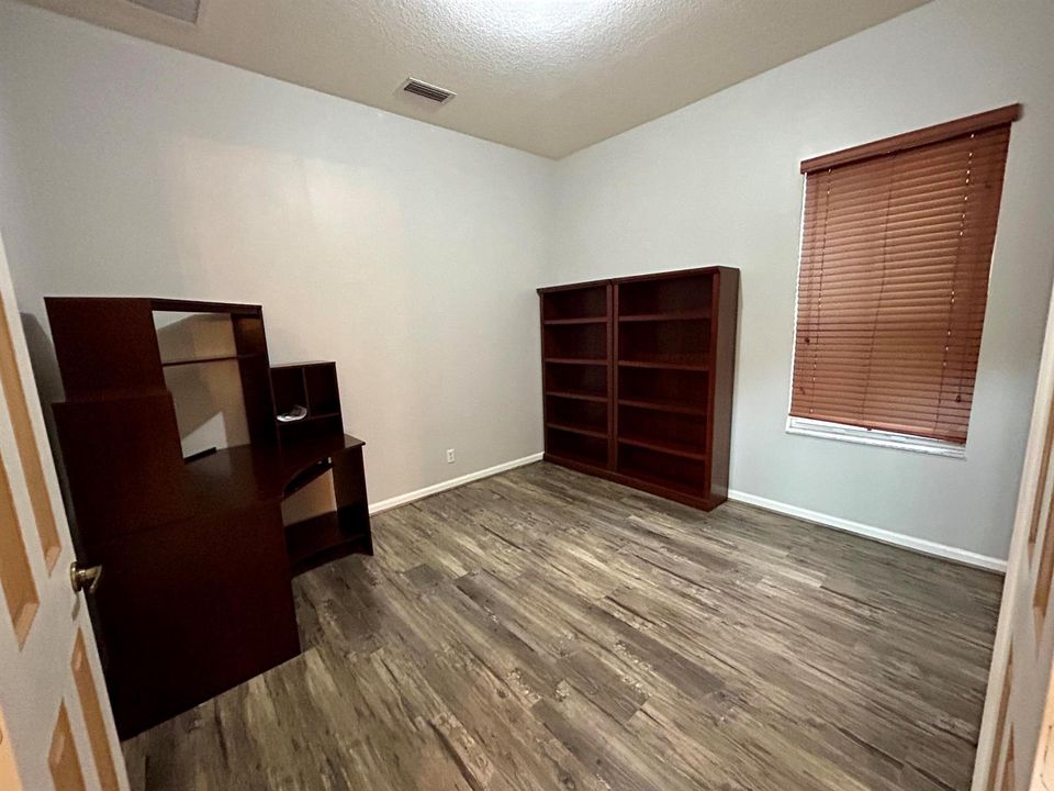 den/office